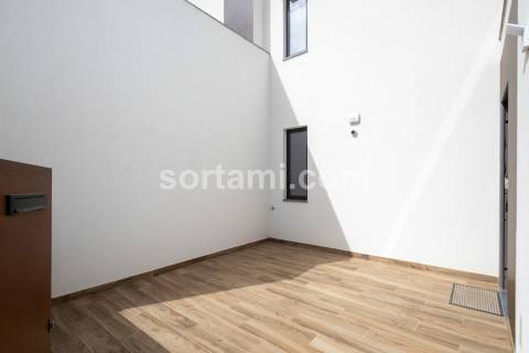 Moradia em Banda T3 Venda em Moncarapacho e Fuseta,Olhão