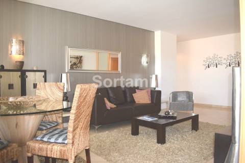 Apartamento T2 Venda em Quarteira,Loulé