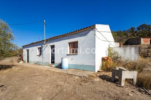 Moradia Isolada T3 Venda em São Bartolomeu de Messines,Silves