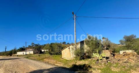 Moradia Isolada T3 Venda em São Bartolomeu de Messines,Silves
