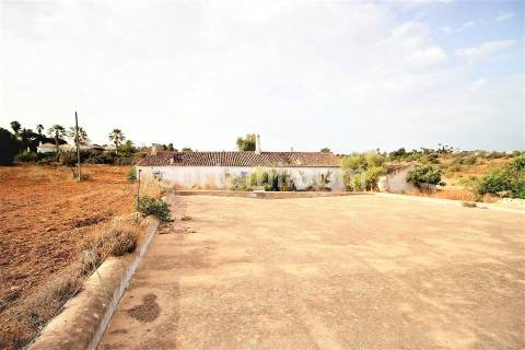 Moradia Devoluta T3 Venda em Lagoa e Carvoeiro,Lagoa (Algarve)