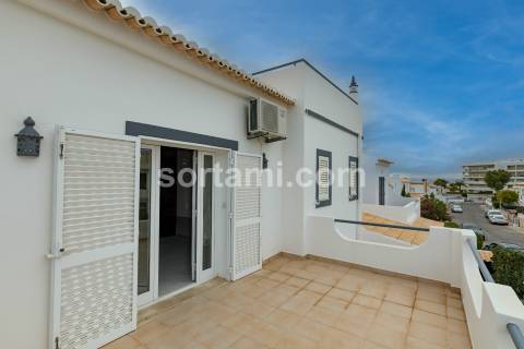 Moradia Geminada T3+1 Venda em Guia,Albufeira