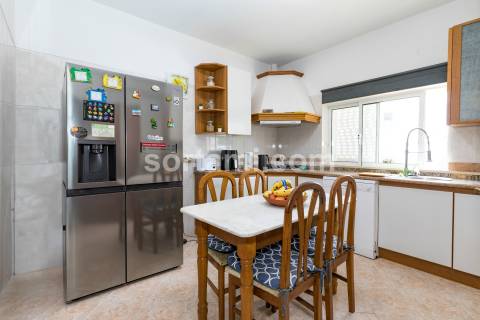 Moradia Geminada T3+1 Venda em Guia,Albufeira