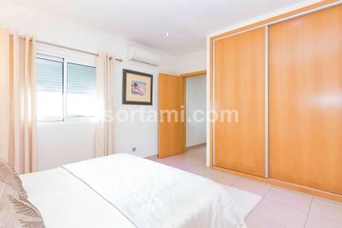 Moradia Isolada T4+1 Venda em Quarteira,Loulé