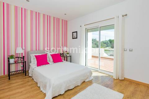 Moradia Isolada T4+1 Venda em Quarteira,Loulé