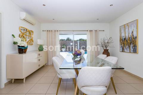 Moradia Isolada T4+1 Venda em Quarteira,Loulé