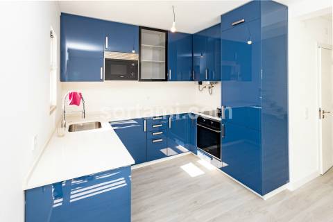 Apartamento T1+2 Venda em Quarteira,Loulé
