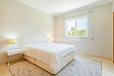 Moradia Isolada T5 Venda em Almancil,Loulé