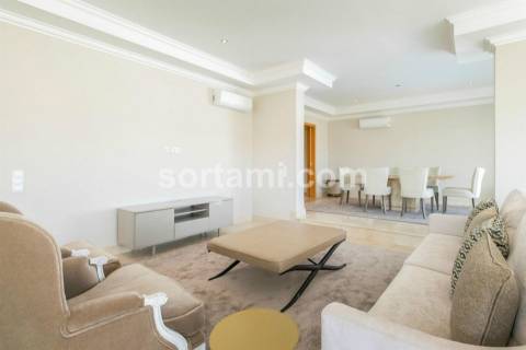 Moradia Isolada T5 Venda em Almancil,Loulé