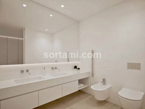 Moradia Geminada T4 Venda em Lagos (São Sebastião e Santa Maria),Lagos