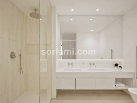 Moradia Geminada T4 Venda em Lagos (São Sebastião e Santa Maria),Lagos