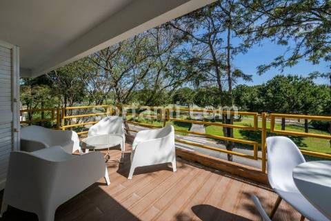 Apartamento T2 Arrendamento em Quarteira,Loulé