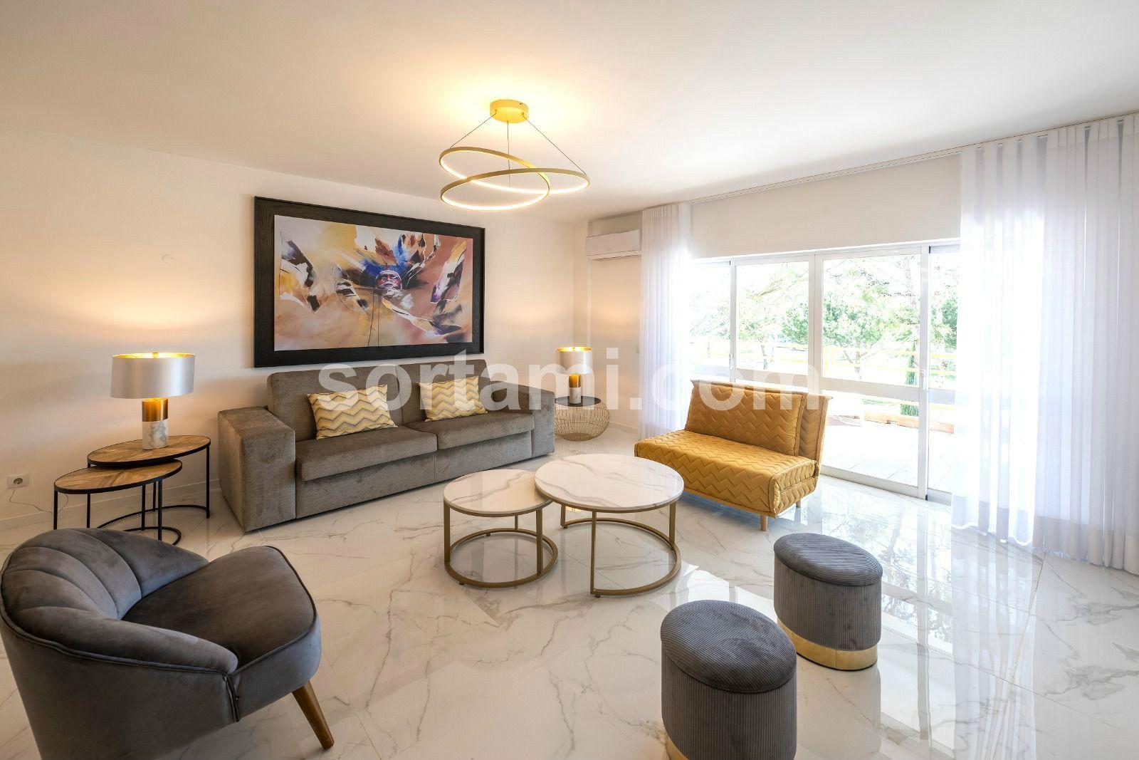 Apartamento T2 Arrendamento em Quarteira,Loulé