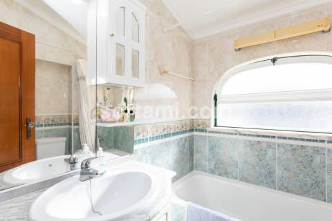 Moradia em Banda T2+3 Venda em Albufeira e Olhos de Água,Albufeira