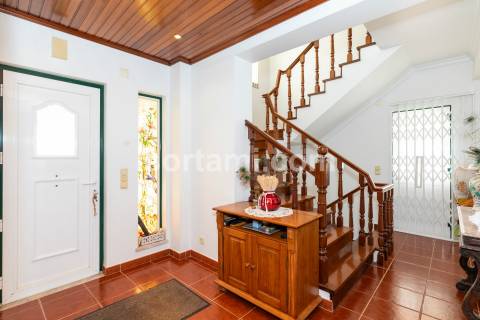 Moradia em Banda T2+3 Venda em Albufeira e Olhos de Água,Albufeira