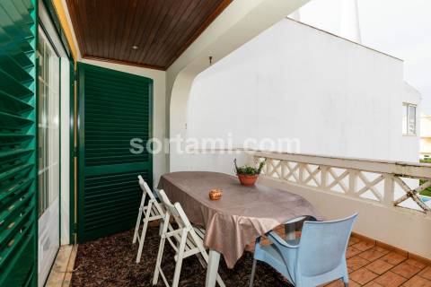 Moradia em Banda T2+3 Venda em Albufeira e Olhos de Água,Albufeira