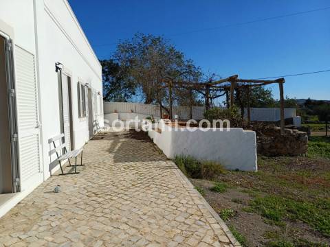 Moradia Isolada T4+1 Venda em Moncarapacho e Fuseta,Olhão