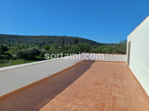 Moradia Isolada T4+1 Venda em Moncarapacho e Fuseta,Olhão