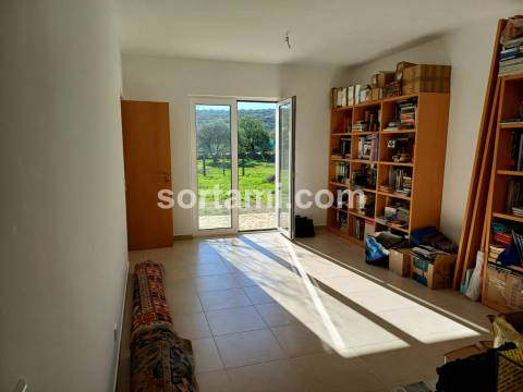 Moradia Isolada T4+1 Venda em Moncarapacho e Fuseta,Olhão