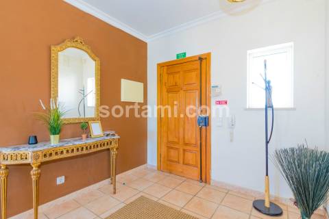 Moradia Geminada T3 Venda em Quarteira,Loulé