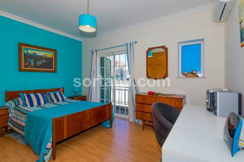 Moradia Geminada T3 Venda em Quarteira,Loulé