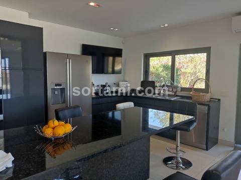 Moradia Isolada T5+1 Venda em Alvor,Portimão