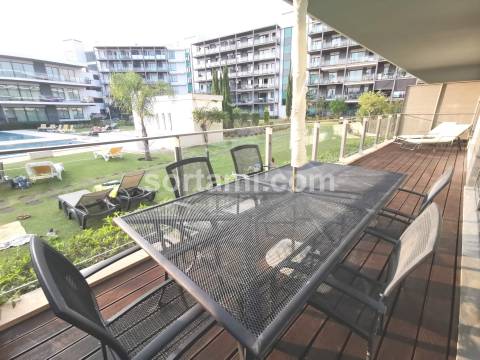 Apartamento T2 Venda em Quarteira,Loulé