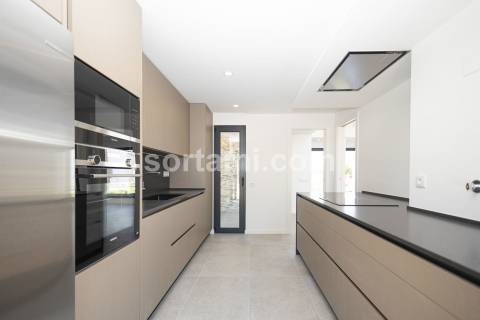 Moradia Isolada T3 Venda em Albufeira e Olhos de Água,Albufeira