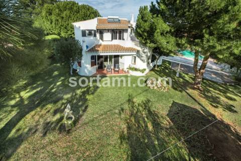 Moradia Isolada T4 Venda em Alcantarilha e Pêra,Silves