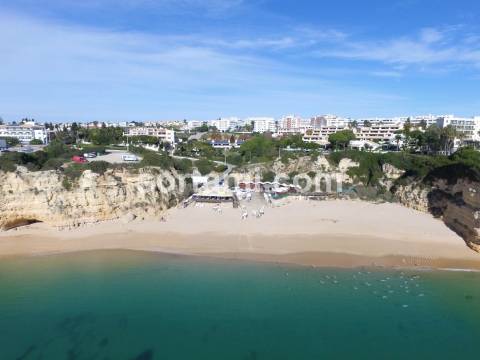 Moradia Isolada T4 Venda em Alcantarilha e Pêra,Silves