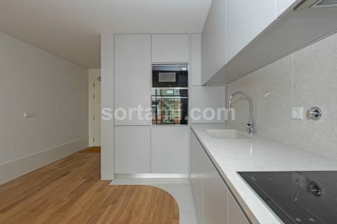 Apartamento T2 Venda em Cedofeita, Santo Ildefonso, Sé, Miragaia, São Nicolau e Vitória,Porto