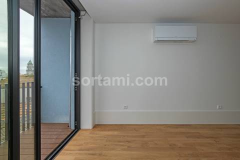 Apartamento T2 Venda em Cedofeita, Santo Ildefonso, Sé, Miragaia, São Nicolau e Vitória,Porto