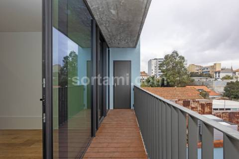 Apartamento T2 Venda em Cedofeita, Santo Ildefonso, Sé, Miragaia, São Nicolau e Vitória,Porto