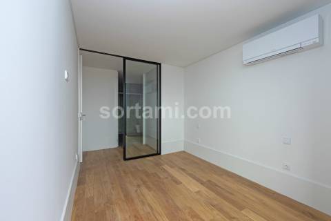 Apartamento T2 Venda em Cedofeita, Santo Ildefonso, Sé, Miragaia, São Nicolau e Vitória,Porto