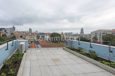 Apartamento T2 Venda em Cedofeita, Santo Ildefonso, Sé, Miragaia, São Nicolau e Vitória,Porto