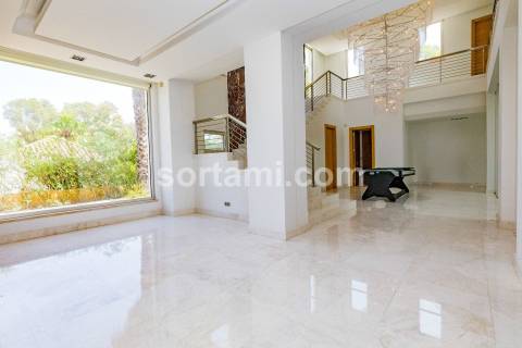 Moradia Isolada T5 Venda em Alvor,Portimão