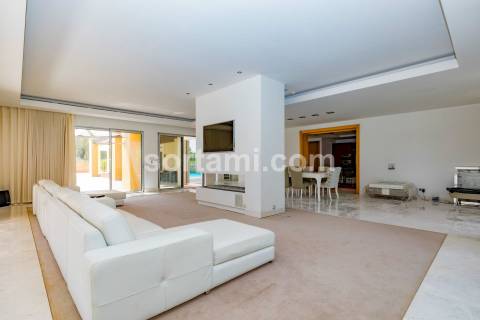 Moradia Isolada T5 Venda em Alvor,Portimão