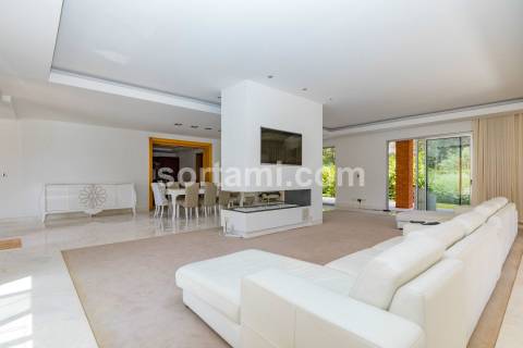 Moradia Isolada T5 Venda em Alvor,Portimão