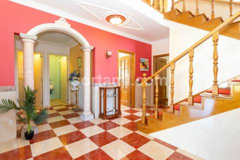 Moradia Isolada T4 Venda em Santa Bárbara de Nexe,Faro