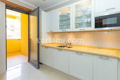 Apartamento T3 Venda em Quarteira,Loulé