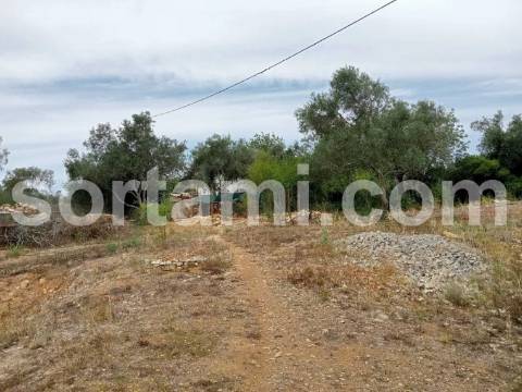 Moradia Isolada T1+1 Venda em Loulé (São Clemente),Loulé