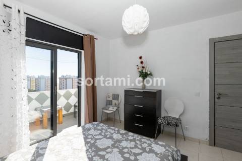 Apartamento T2 Venda em Quarteira,Loulé