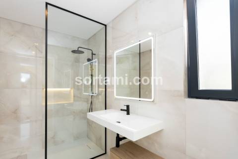 Moradia Isolada T4 Venda em Quarteira,Loulé