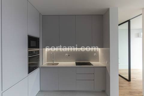 Apartamento T1+1 Venda em Cedofeita, Santo Ildefonso, Sé, Miragaia, São Nicolau e Vitória,Porto