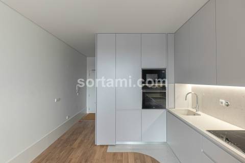 Apartamento T1+1 Venda em Cedofeita, Santo Ildefonso, Sé, Miragaia, São Nicolau e Vitória,Porto