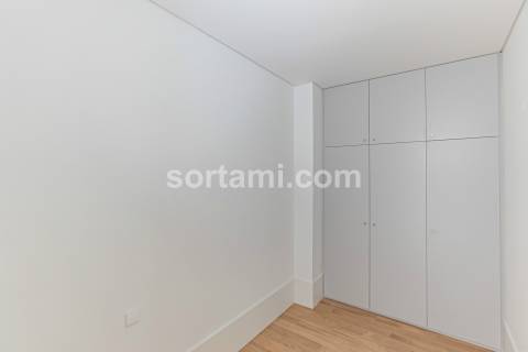 Apartamento T1+1 Venda em Cedofeita, Santo Ildefonso, Sé, Miragaia, São Nicolau e Vitória,Porto