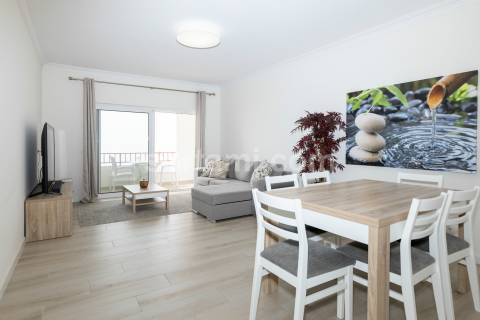 Apartamento T2 Venda em Quarteira,Loulé