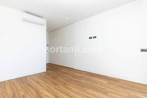 Moradia em Banda T3+1 Venda em Boliqueime,Loulé