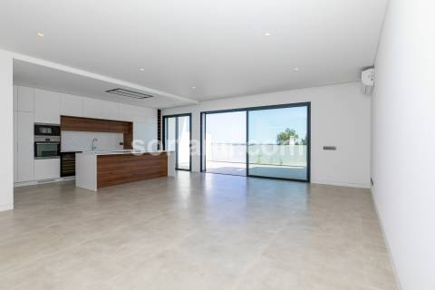 Moradia em Banda T3+1 Venda em Boliqueime,Loulé