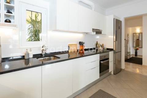 Apartamento T2 Venda em Quarteira,Loulé